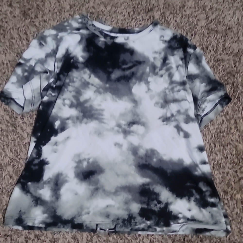 Tie-dye tshirt
